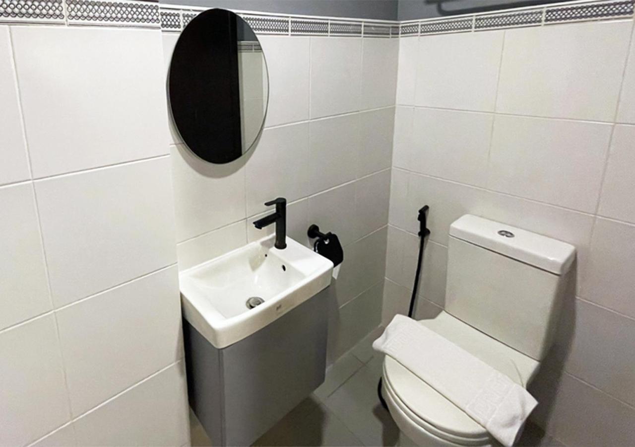 Mystay Hotel Bgc West Makati City Dış mekan fotoğraf